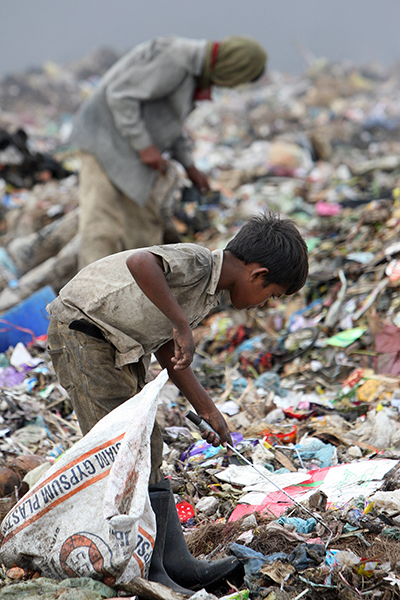 CAMBODIA-POVERTY-WASTE- CHILDREN